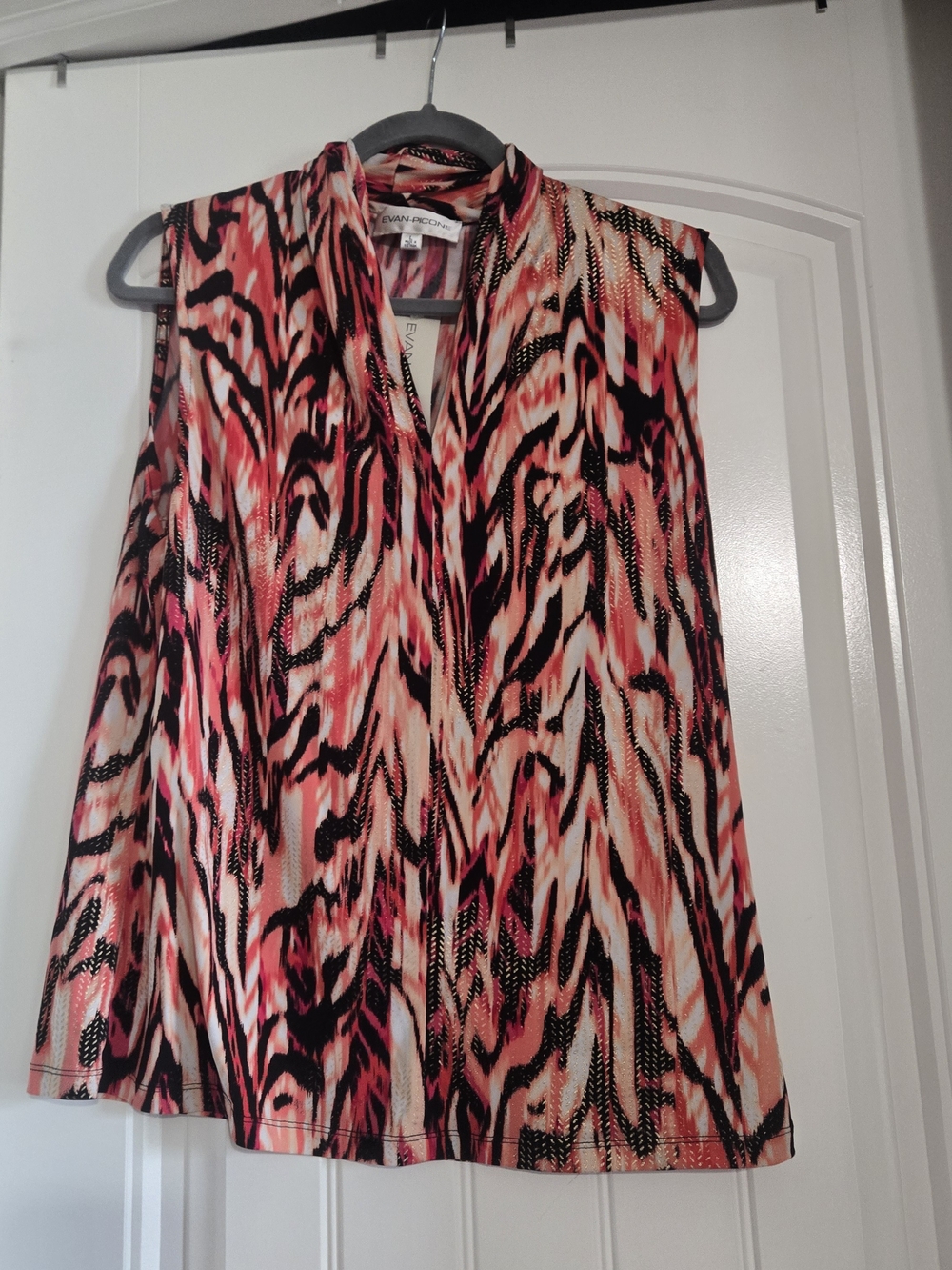 Evan Picone Pink Multi Sleeveless V-Neck Printed Blouse